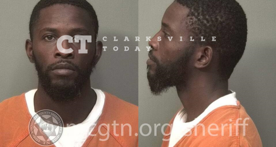 Youth football coach charged in assault of his pregnant daughter & juvenile son — Dontavious Smith