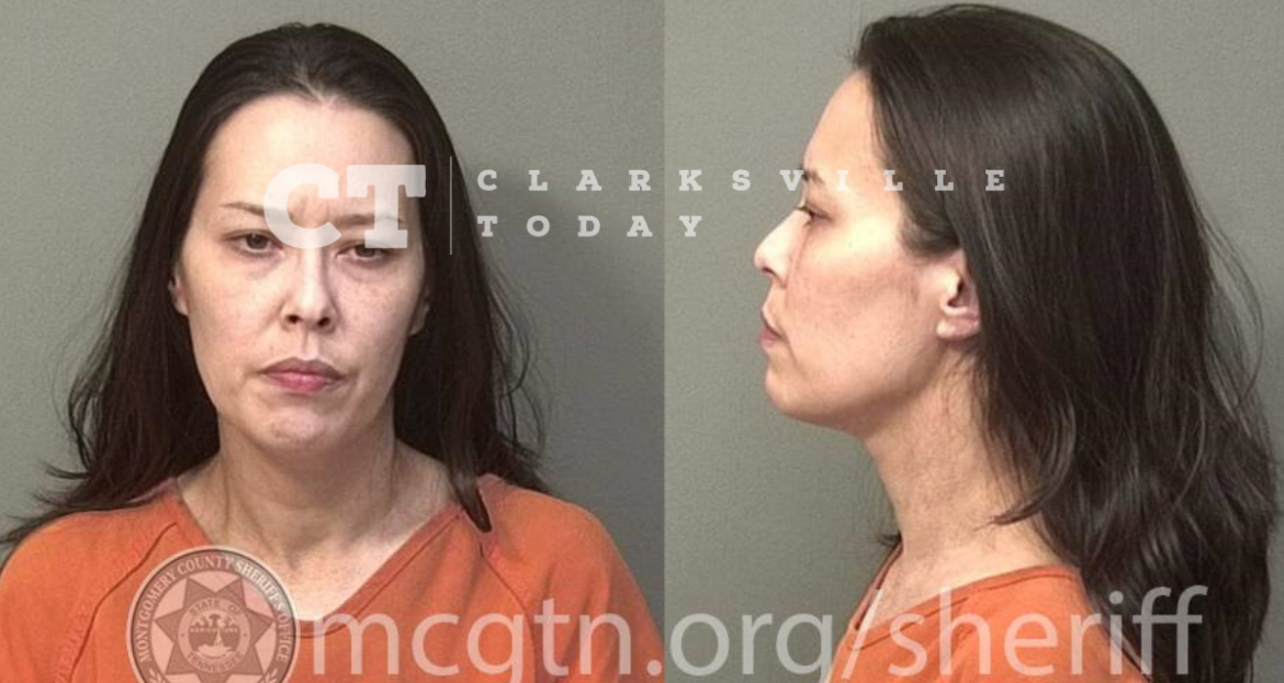 Mother charged after slapping son in the back of his head — Valerie Rel arrested
