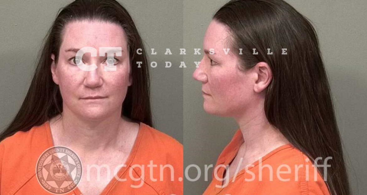 Jennifer Lynn Poole charged with throwing plate of food at her husband