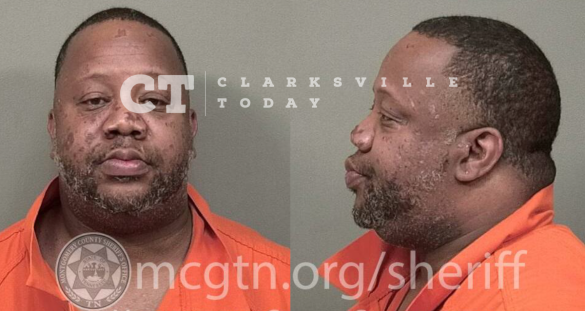 Jesse Jones charged in aggravated assault of wife during an argumnet