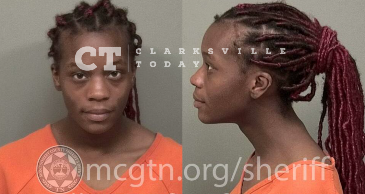 Kayla Bell assaults sister, rips her wig off during dispute