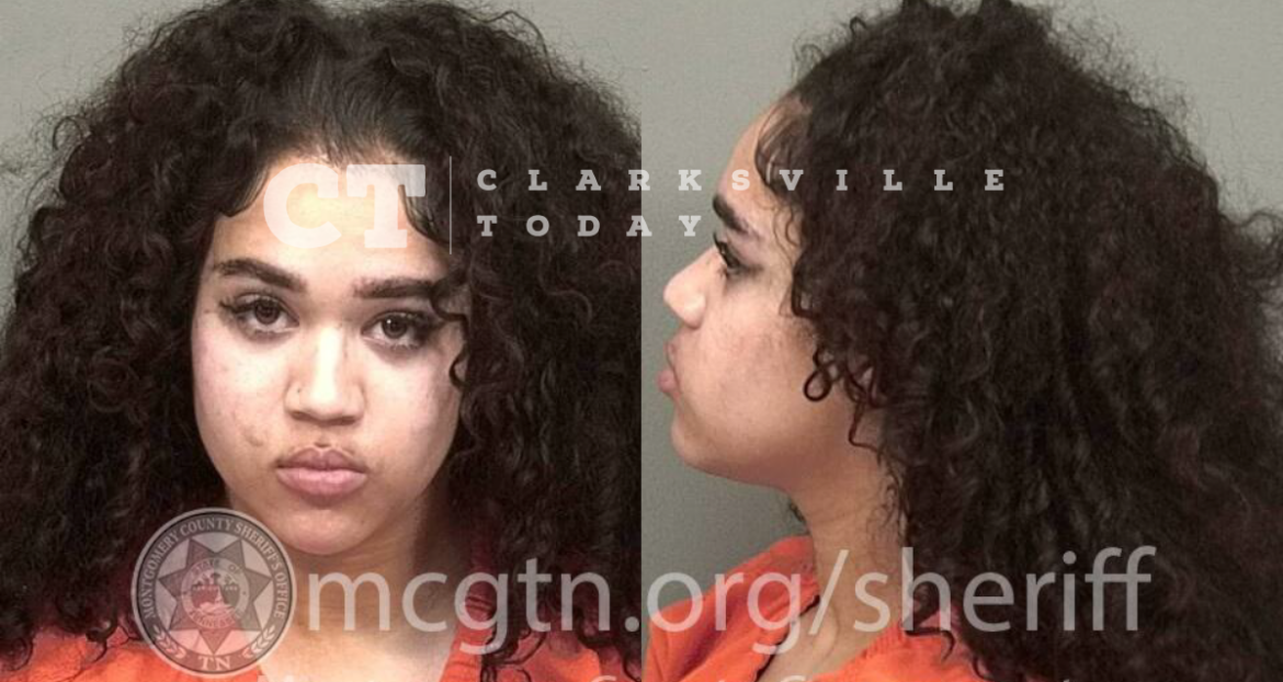 19-year-old Emily Howell pulls boyfriend’s hair, strikes him repeatedly during altercation