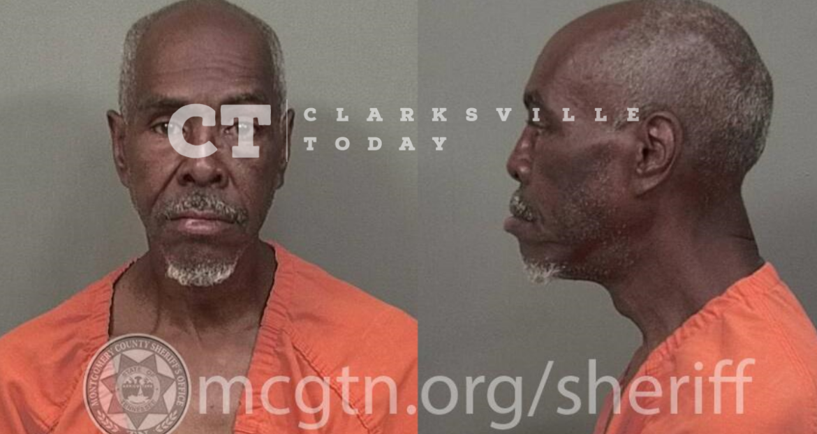 Gregory Hayes yells racial slurs, spits on officers after stealing at Marathon gas station